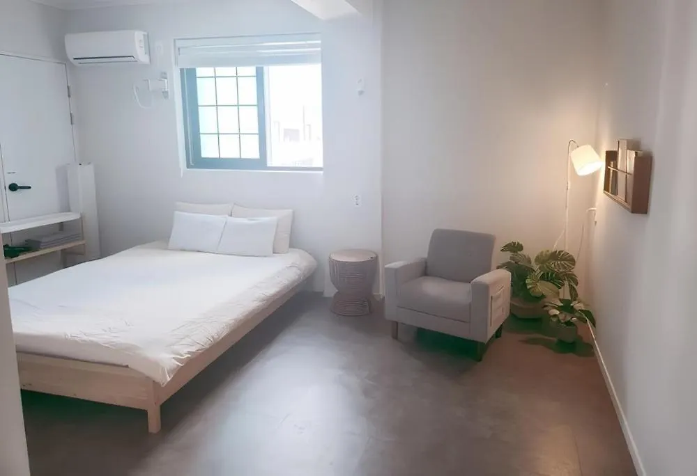 Jeju Goyo Walk Hotel